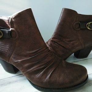Baretraps Brown Ankle Boots